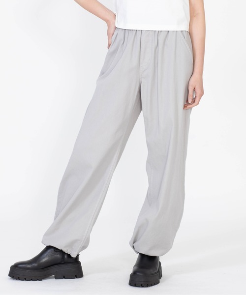 X-girl(エックスガール)の「EASY PANTS(その他パンツ・レディース・ライトグリーン/ブラック/ライトグレー・S/XS/M)」の2枚目の写真