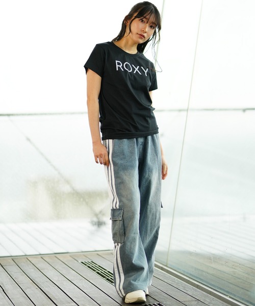 ROXY(ロキシー)の「ROXY/ロキシー 半袖Tシャツ ブランドロゴ クルーネック RST241079(Tシャツ/カットソー・レディース・ブラック/ホワイト・L/M/S)」の18枚目の写真