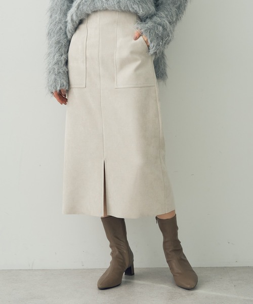 YECCA VECCA（イェッカヴェッカ）の「ハイウエストフェイクスエードスカート（スカート・レディース・ブルー/ライトベージュ/ダークブラウン・M/S）」の3枚目の写真