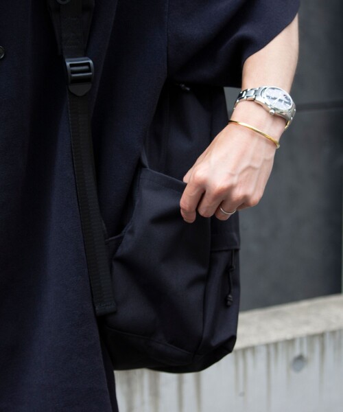 UNIVERSAL OVERALL（ユニバーサルオーバーオール）の「【UNIVERSAL OVERALL/ユニバーサルオーバーオール】11ポケットリュック 15L（バックパック/リュック・メンズ・ブラック/オリーブ・FREE）」の15枚目の写真