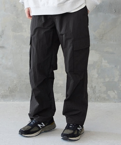 coca(coca)(コカ)の「メンズ ナイロンワッシャーカーゴパンツ(カーゴパンツ・メンズ・カーキ/ブラック・M/L/XL)」の2枚目の写真