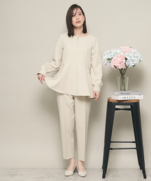 ITS'DEMO（イッツデモ）の「◆【普段着にも使える／卒業式・入学式／オフィス／セレモニー】ダブルクロスペプラムブラウス（シャツ/ブラウス・レディース・ブラック/ナチュラル・00）」の10枚目の写真