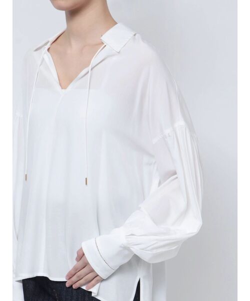 LAGUNAMOON（ラグナムーン）の「ボリュームスリーブスキッパーシャツ（シャツ/ブラウス・レディース・ホワイト/ブラック/ベージュ・FREE）」の9枚目の写真