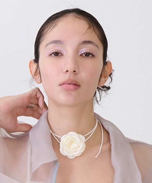 petit main LIEN（プティマインリアン）の「【LADIES】チョーカーつきクロップドT（Tシャツ/カットソー・レディース・チャコール/オフホワイト/レモンイエロー・FREE）」の22枚目の写真