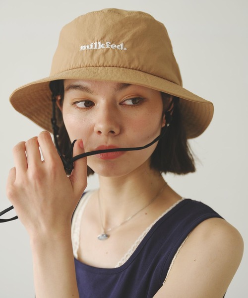 MILKFED.(ミルクフェド)の「COOPER LOGO BUCKET HAT(ハット・レディース・ピンク/ベージュ/ブラック・ONE SIZE)」の3枚目の写真
