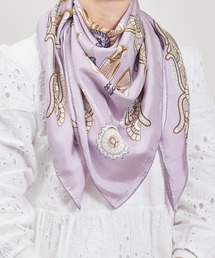 SHIZUTA（シズタ）の「SZT:　シルク100％　SILK100％　100cm×100cm　　超大判スカーフ（バンダナ/スカーフ）」