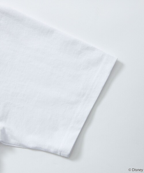 FREAK'S STORE（フリークスストア）の「限定展開/DISNEY ディズニー 白雪姫/別注 バックプリント クルーネックTシャツ（Tシャツ/カットソー・メンズ・ネイビー/ブラック/ホワイト・LARGE/MEDIUM/SMALL）」の8枚目の写真
