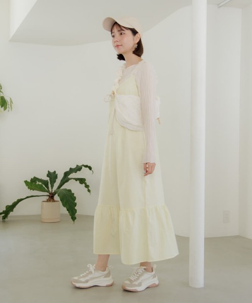 flower（フラワー）の「サニーキャミワンピース（ワンピース・レディース・イエロー/ホワイト・FREE）」の5枚目の写真