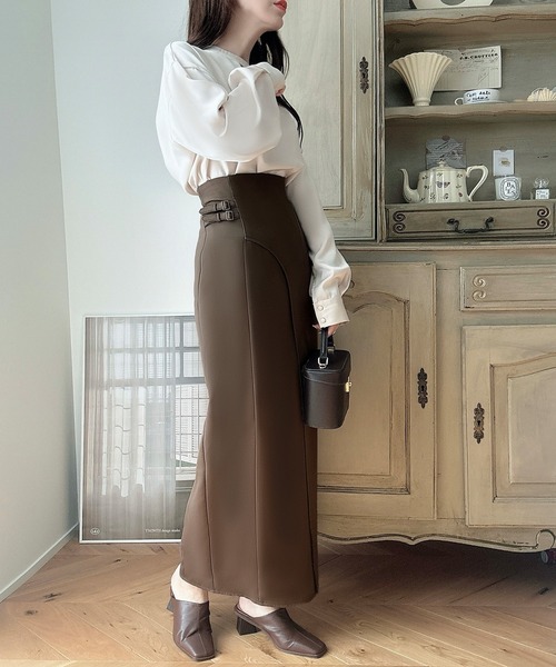 Meiru(メイル)の「ベルト付きカーブデザインIラインスカート(スカート・レディース・モカ/ブラウン/アイボリー/ブラック・X-LARGE/LARGE/MEDIUM/SMALL)」の18枚目の写真