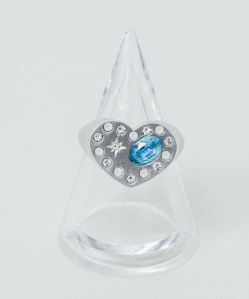 whim(ウィム)の「【NEW】Heart stone embed ring(リング・レディース・ゴールド/シルバー・#9/#13)」の2枚目の写真