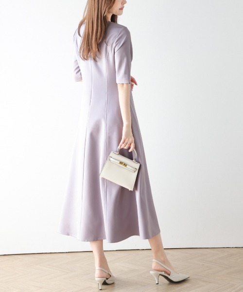 SUGAR BISKET(シュガービスケット)の「フレアミモレ丈ワンピース(ワンピース・レディース・ブラック/ラベンダー/ネイビー・M/L)」の17枚目の写真