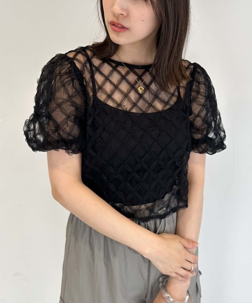 archives(アルシーヴ)の「チュールモチーフバルーンスリーブTOPS(シャツ/ブラウス・レディース・ブラック/ピンク/アイボリー・MEDIUM)」の2枚目の写真