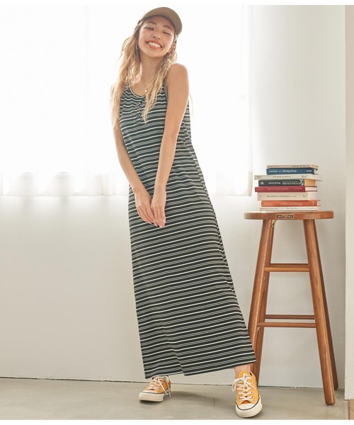 anap mimpi(アナップミンピ)の「ヘンリーネック ランダムボーダー マキシワンピース(ワンピース・レディース・ブラック/ホワイト・FREE)」の12枚目の写真