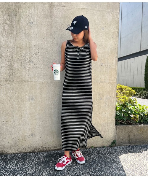 anap mimpi(アナップミンピ)の「ヘンリーネック ランダムボーダー マキシワンピース(ワンピース・レディース・ブラック/ホワイト・FREE)」の20枚目の写真