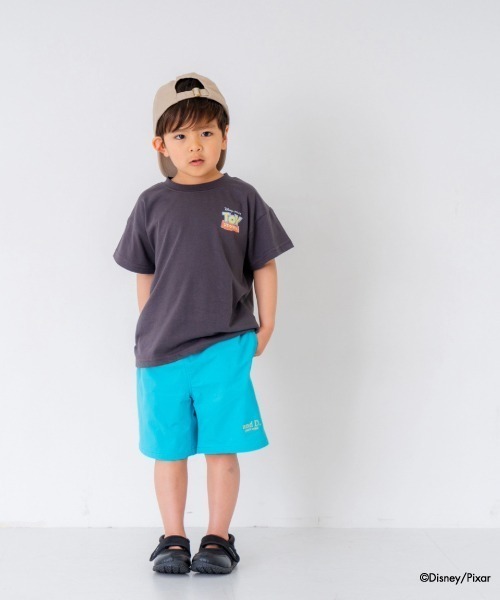 and D. petit main（アンドディープティマイン）の「【親子リンク】【Disney】Kidsトイストーリー/イラストTシャツ（Tシャツ/カットソー・キッズ・チャコール/ホワイト・100cm/140cm/120cm/150cm/110cm/130cm）」の9枚目の写真