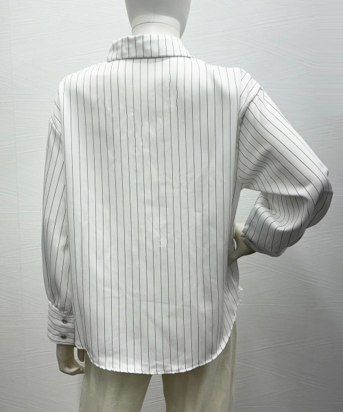 Miniministore(ミニミニストア)の「ストライプシャツブラウス レディース長袖(シャツ/ブラウス・レディース・ホワイト/ネイビー・FREE)」の6枚目の写真