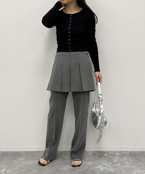 U by SPICK&SPAN（ユーバイスピックアンドスパン）の「ピンタックパンツ（スラックス・レディース・ブラック/チャコールグレー・36/38）」の19枚目の写真
