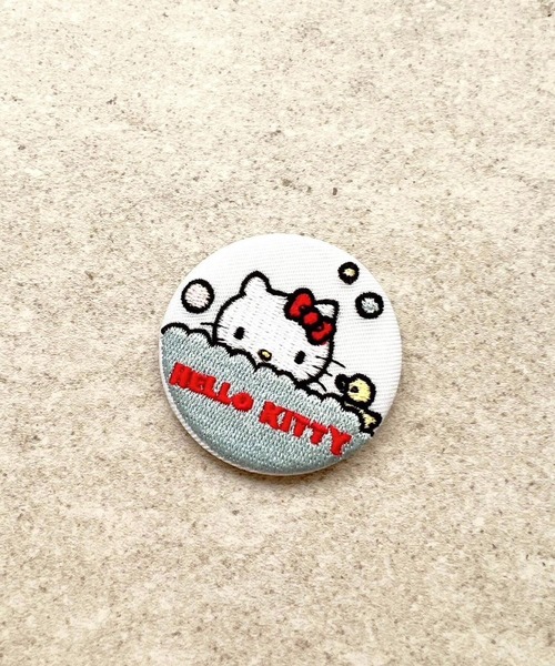 Me%（ミィパーセント）の「【HELLO KITTY】刺繍缶バッチ 108052（その他雑貨・レディース・イエロー系その他/ブルー系その他・FREE）」の5枚目の写真