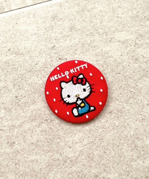 Me%（ミィパーセント）の「【HELLO KITTY】刺繍缶バッチ 108052（その他雑貨・レディース・イエロー系その他/ブルー系その他・FREE）」の6枚目の写真