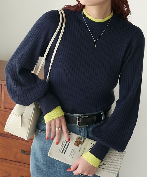 BONLECILL（ボンルシール）の「【至福のカヌレニット】レイヤード風ハイネックボリュームスリーブ リブニットプルオーバー（ニット/セーター・レディース・アイボリー/ブラック/杢グレー/ネイビー/ブラック×ホワイト/レッド/オレンジ/ベージュ/ブラック系1/ピンク/グリーン/チャコールグレー/ライトブルー/ダークグリーン/ネイビー系2/ブラック系2/ダークオレンジ/ブルー/マスタード/ホワイト×ブラック/ネイビー系3/レッド系1/ネイビー系1/グレー系1/アイボリー系1/ブラウン/ボルドー・M/L）」の19枚目の写真