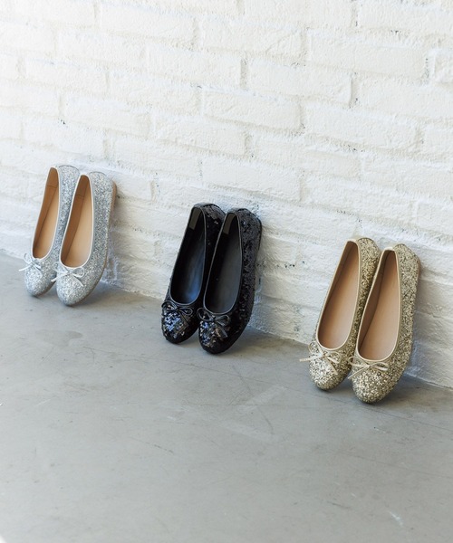 LAKOLE(ラコレ)の「【卒入式/オケージョンにも】キラキラアソートバレエ / 135007(パンプス・レディース・シルバー/ゴールド/ブラック・MEDIUM/LARGE)」の5枚目の写真