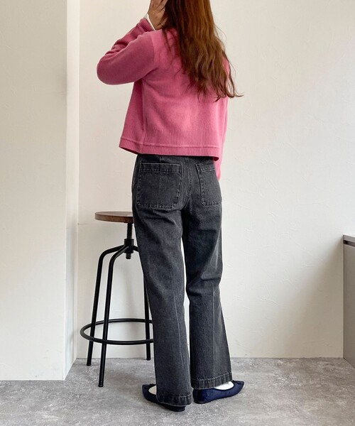 fredy emue（フレディエミュ）の「CASHMILE WOOL カーディガン（ニット/セーター・レディース・オフホワイト/サックスブルー/チャコールグレー/ピンク・38）」の18枚目の写真