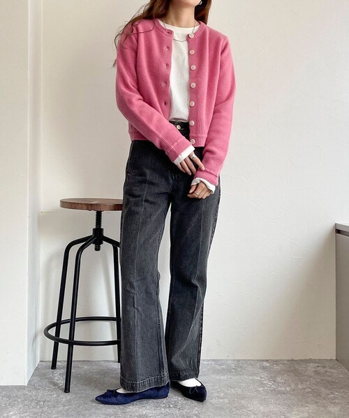 fredy emue（フレディエミュ）の「CASHMILE WOOL カーディガン（ニット/セーター・レディース・オフホワイト/サックスブルー/チャコールグレー/ピンク・38）」の19枚目の写真