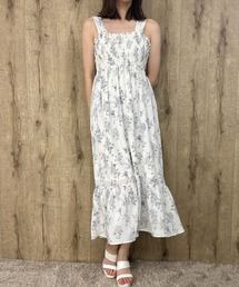 《風になびく裾フリル》小花柄で魅せる旬顔ワンピ