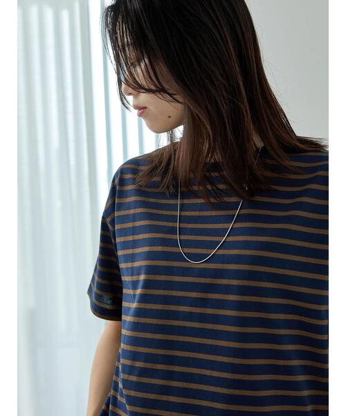 Samansa Mos2 blue（サマンサモスモスブルー）の「【接触冷感】ボーダーTシャツ（Tシャツ/カットソー・レディース・オフホワイト/ネイビー/グリーン・F）」の3枚目の写真