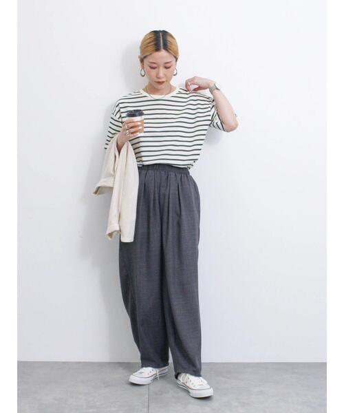 Samansa Mos2 blue（サマンサモスモスブルー）の「【接触冷感】ボーダーTシャツ（Tシャツ/カットソー・レディース・オフホワイト/ネイビー/グリーン・F）」の22枚目の写真