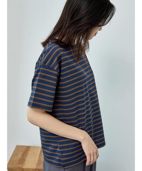 Samansa Mos2 blue（サマンサモスモスブルー）の「【接触冷感】ボーダーTシャツ（Tシャツ/カットソー・レディース・オフホワイト/ネイビー/グリーン・F）」の14枚目の写真