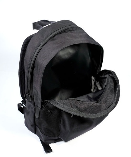 SLOW（スロウ）の「SLOW(スロウ)ballistic air mesh daypack L 866S02L（バックパック/リュック・メンズ・ブラック・F）」の5枚目の写真