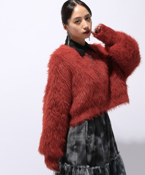 HARE(ハレ)の「ロングシャギーニットプルオーバー(HARE)(ニット/セーター・レディース・ブルー/チャコールグレー/ボルドー/ライトグレー/オレンジ/パープル/ライトブルー/ミント・FREE)」の8枚目の写真