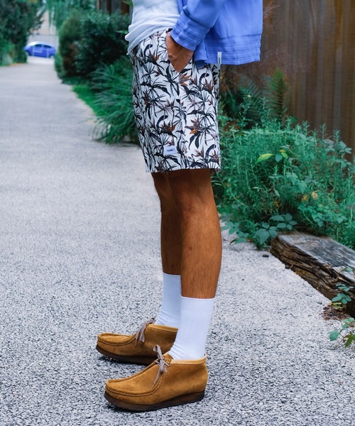roial（ロイアル）の「WALK SHORTS/ROIAL(ロイアル)ボタニカル総柄ショートパンツ（その他パンツ・メンズ・ブラウン/オフホワイト・LARGE/X-LARGE/MEDIUM）」の6枚目の写真
