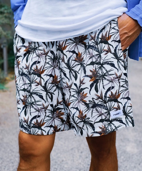 roial（ロイアル）の「WALK SHORTS/ROIAL(ロイアル)ボタニカル総柄ショートパンツ（その他パンツ・メンズ・ブラウン/オフホワイト・LARGE/X-LARGE/MEDIUM）」の9枚目の写真