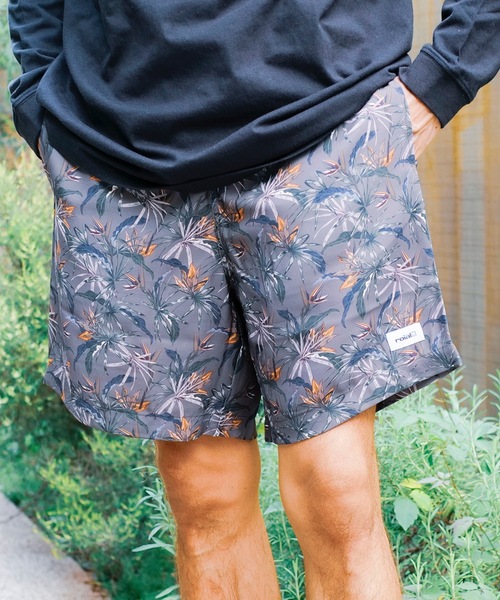 roial（ロイアル）の「WALK SHORTS/ROIAL(ロイアル)ボタニカル総柄ショートパンツ（その他パンツ・メンズ・ブラウン/オフホワイト・LARGE/X-LARGE/MEDIUM）」の15枚目の写真