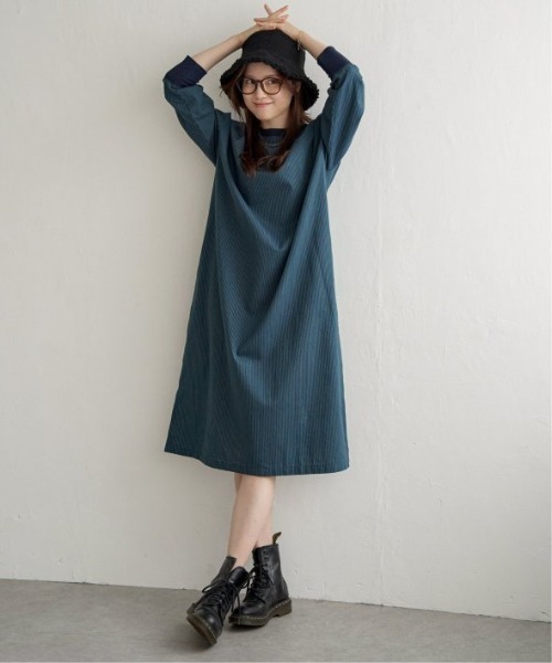 LBC（エルビーシー）の「リブ使いワンピース（ワンピース・レディース・ネイビー/チャコールグレー/オレンジ・M）」の3枚目の写真