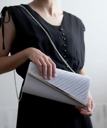 【2way】アシンメトリープリーツオケージョンサテンクラッチバッグ