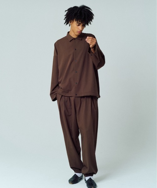 ADAM PATEK(アダムパテック)の「【ADAMPATEK/アダムパテック】generous tuck relax pants / タックルーズパンツ(スラックス・レディース・グレー/ブラック/ブラウン/ダークグレー・1/2)」の17枚目の写真