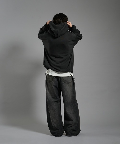 kutir（クティール）の「RUBBER LOGO DRAW CODE DOUBLE ZIP PARKA/ラバーロゴドローコードダブルジップパーカー（パーカー・メンズ・杢グレー/ブラック・MEDIUM/LARGE）」の12枚目の写真