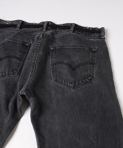 DISCOVERED（ディスカバード）の「Flower Ramponi Studs Denim Pants