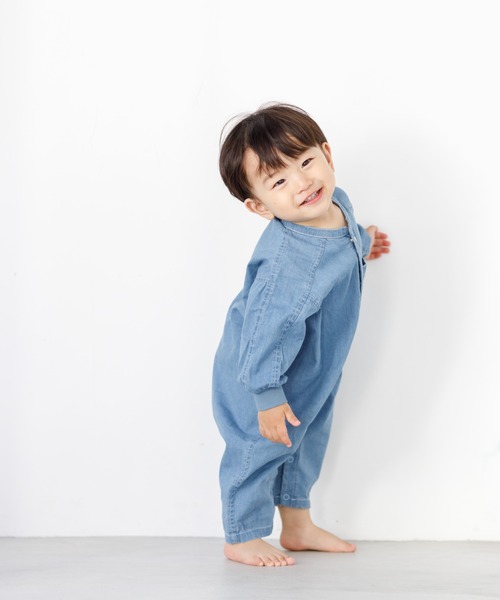 MAKE YOUR DAY（メイクユアデイ）の「バンドカラーカバーオール（ロンパース・キッズ・イエロー/カーキ/ブルー・70/80）」の6枚目の写真