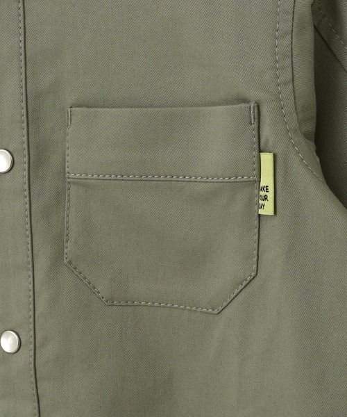 MAKE YOUR DAY（メイクユアデイ）の「バンドカラーカバーオール（ロンパース・キッズ・イエロー/カーキ/ブルー・70/80）」の14枚目の写真