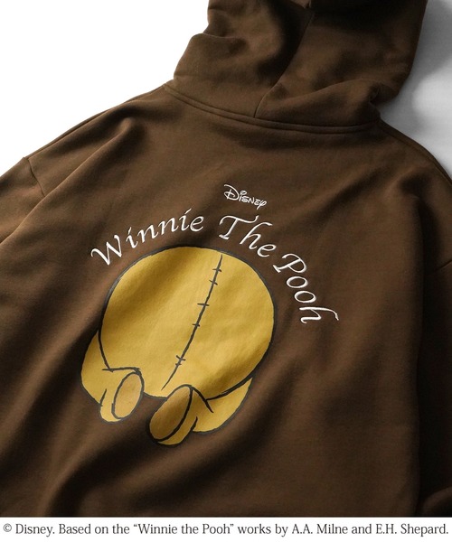 セール】Disney / ディズニー ワンポイント刺繍 / バックプリント