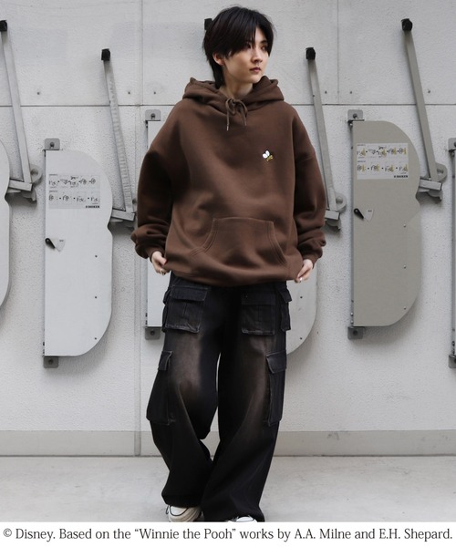 ディズニープリントパーカー ALLISON BROWNアイボリー Marie】Lovesome Daily Sweatshirt – ALLISON BROWN