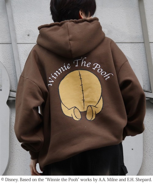 セール】Disney / ディズニー ワンポイント刺繍 / バックプリント