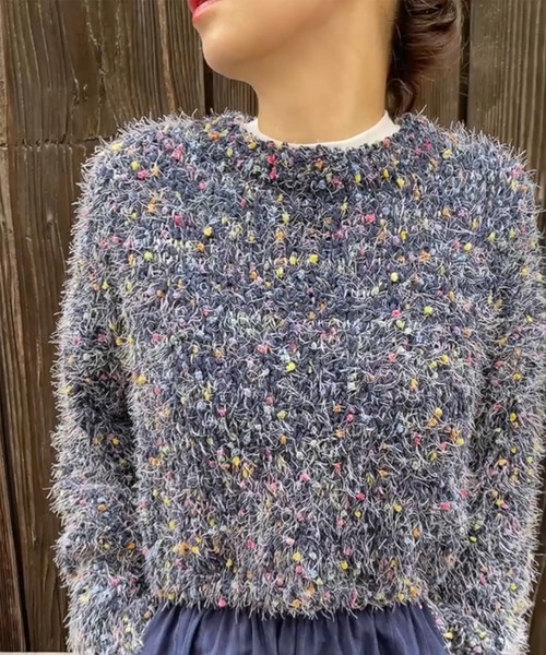 ISOOK（アイスー）の「ミックスカラーシャギーニット (comochi select) / ぽこぽこ セーター カラーニット ふわふわ ボリューム袖 装飾（ニット/セーター・レディース・ネイビー/アイボリー・FREE）」の5枚目の写真