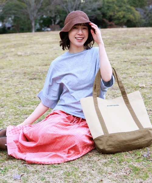 KRIFF MAYER（クリフメイヤー）の「配色クリフトート（トートバッグ・レディース・バーガンディー/ホワイト×ブラウン/ホワイト×グリーン/グリーン/ネイビー・FREE）」の12枚目の写真