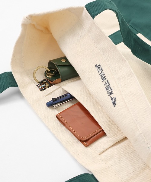 KRIFF MAYER（クリフメイヤー）の「配色クリフトート（トートバッグ・レディース・バーガンディー/ホワイト×ブラウン/ホワイト×グリーン/グリーン/ネイビー・FREE）」の6枚目の写真