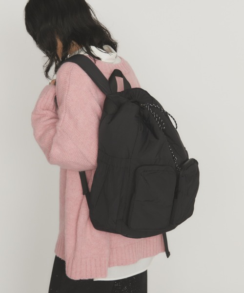 MERLOT（メルロー）の「パデットアウトポケットバックパック（バックパック/リュック・レディース・ブラック/ホワイト・FREE）」の8枚目の写真